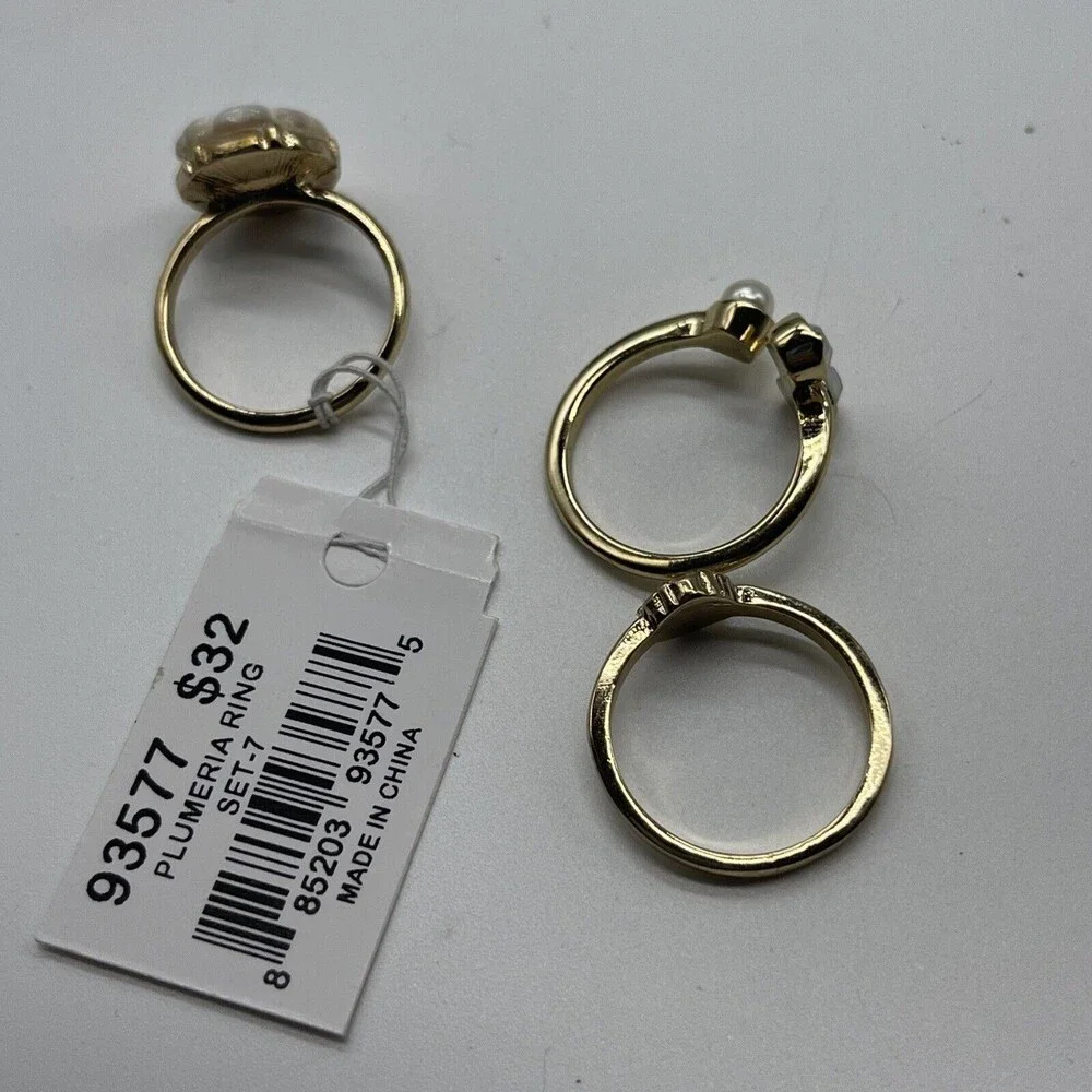 ViVl Set of 3 Mixed Ring Bundle Lot Gold Silver Crystal New With Tags Sz 7